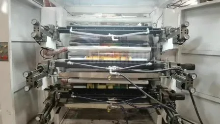 Cina Macchina da stampa flessografica automatica per film plastico a 6 colori a tamburo centrale